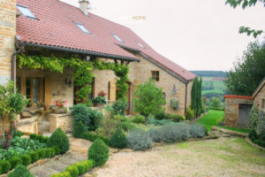 Sold – Charming farmhouse