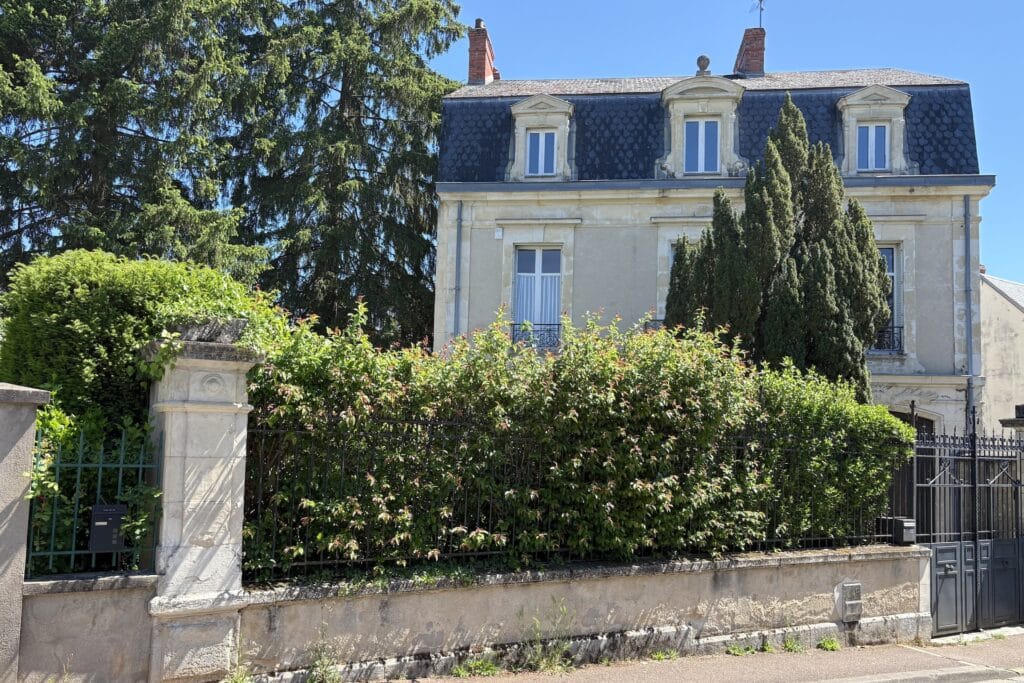 Maison Bourgeoise – Nevers centre